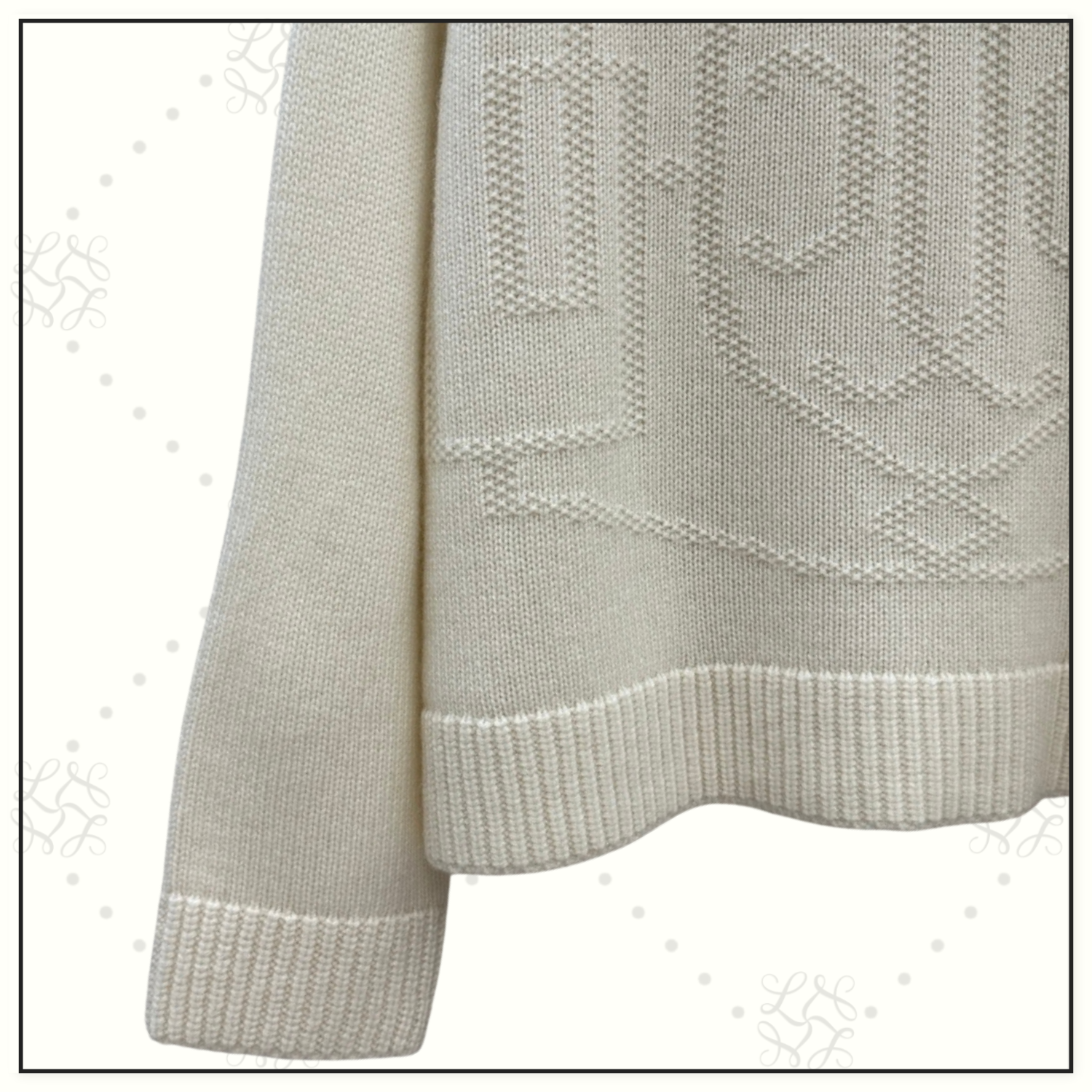 CASHMERE H LIFT SWEATER
