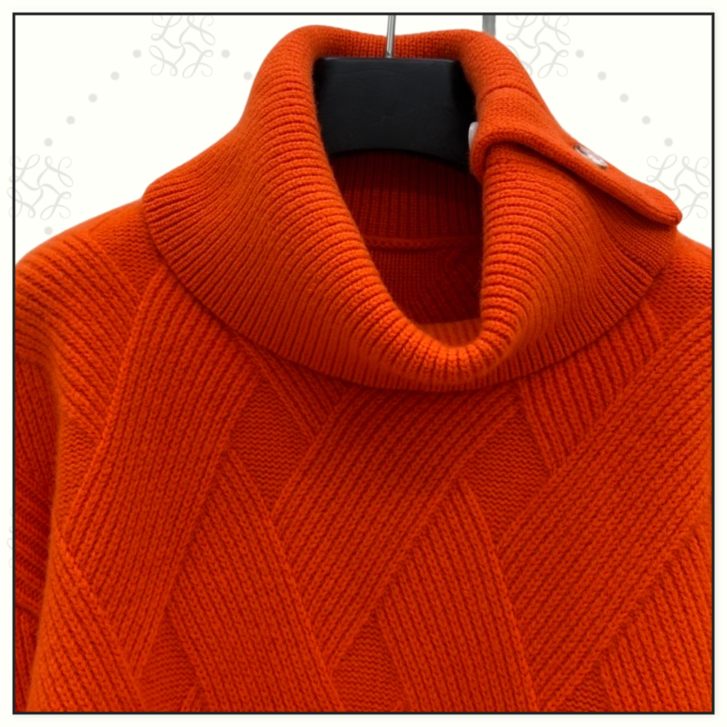 CASHMERE SWEATER WITH BRAIDING MOTIF