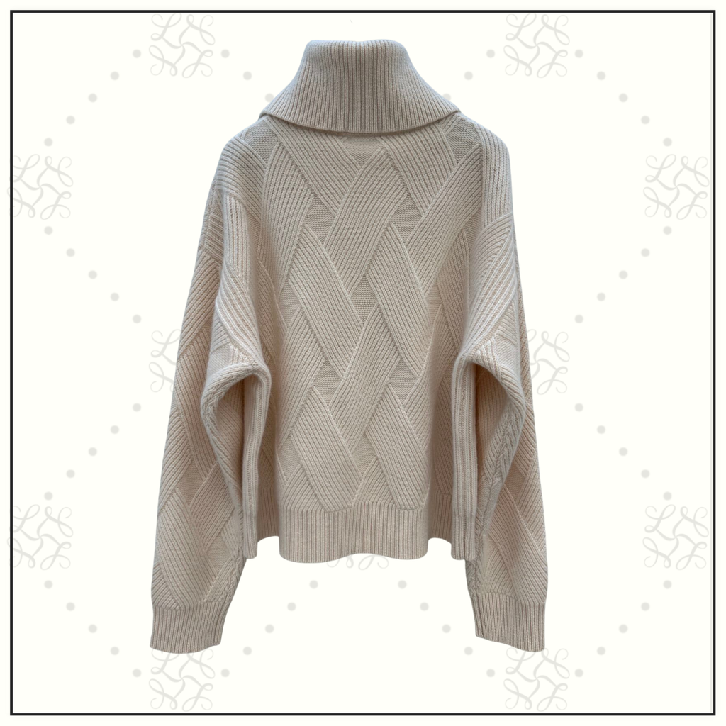 CASHMERE SWEATER WITH BRAIDING MOTIF