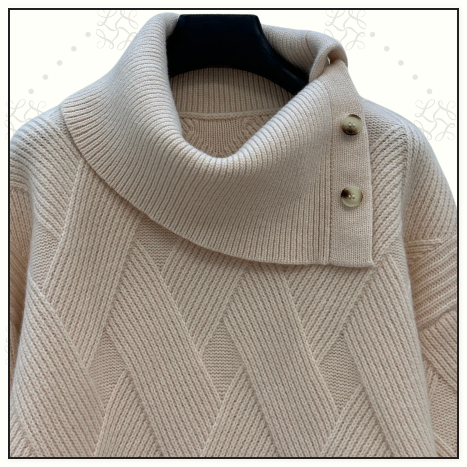 CASHMERE SWEATER WITH BRAIDING MOTIF