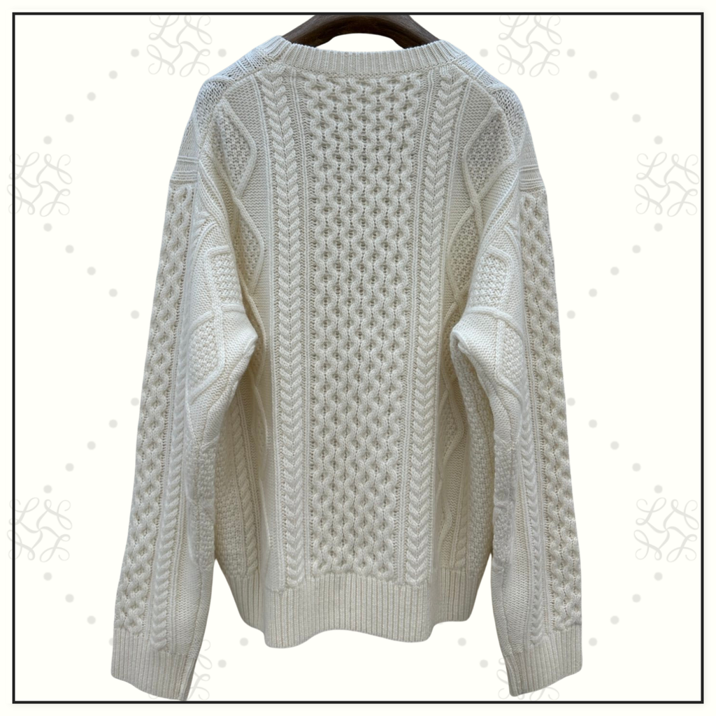 WOOL CABLE KNIT SWEATER