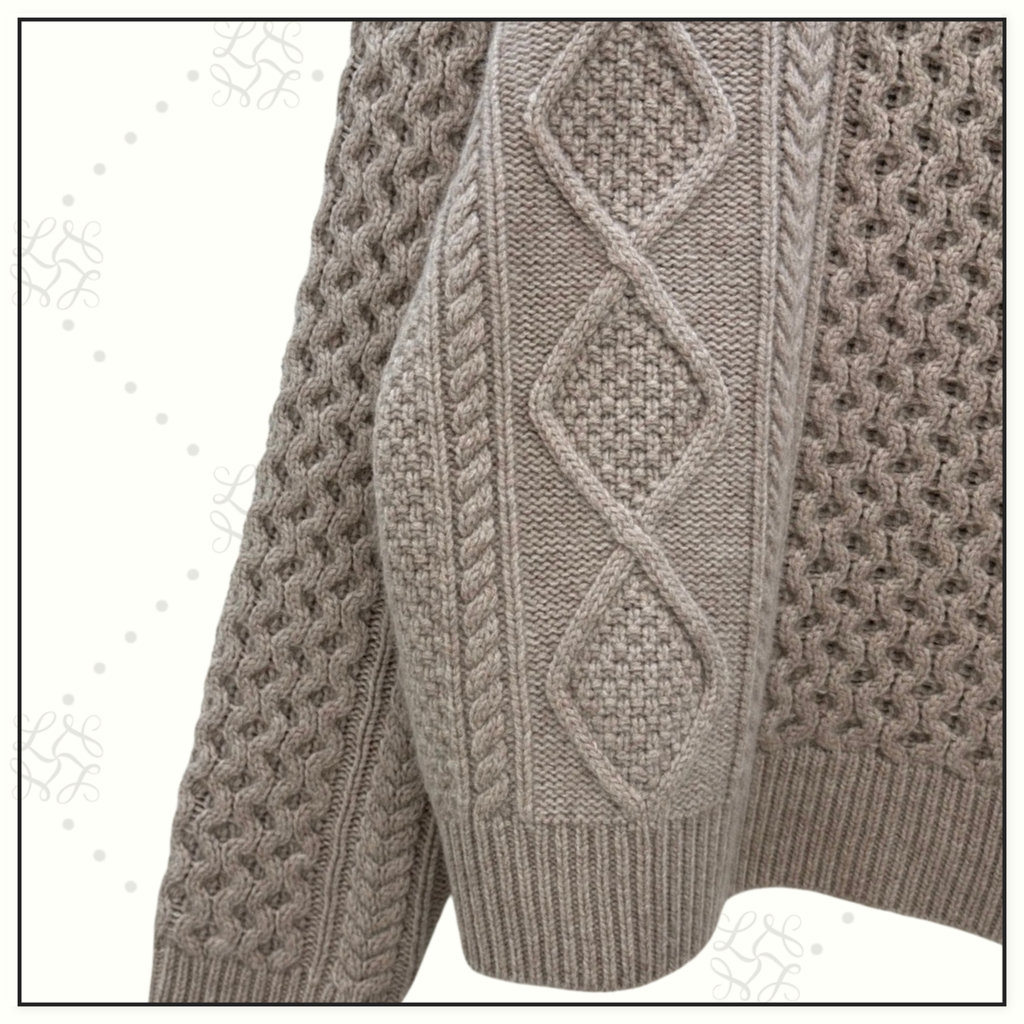 WOOL CABLE KNIT SWEATER