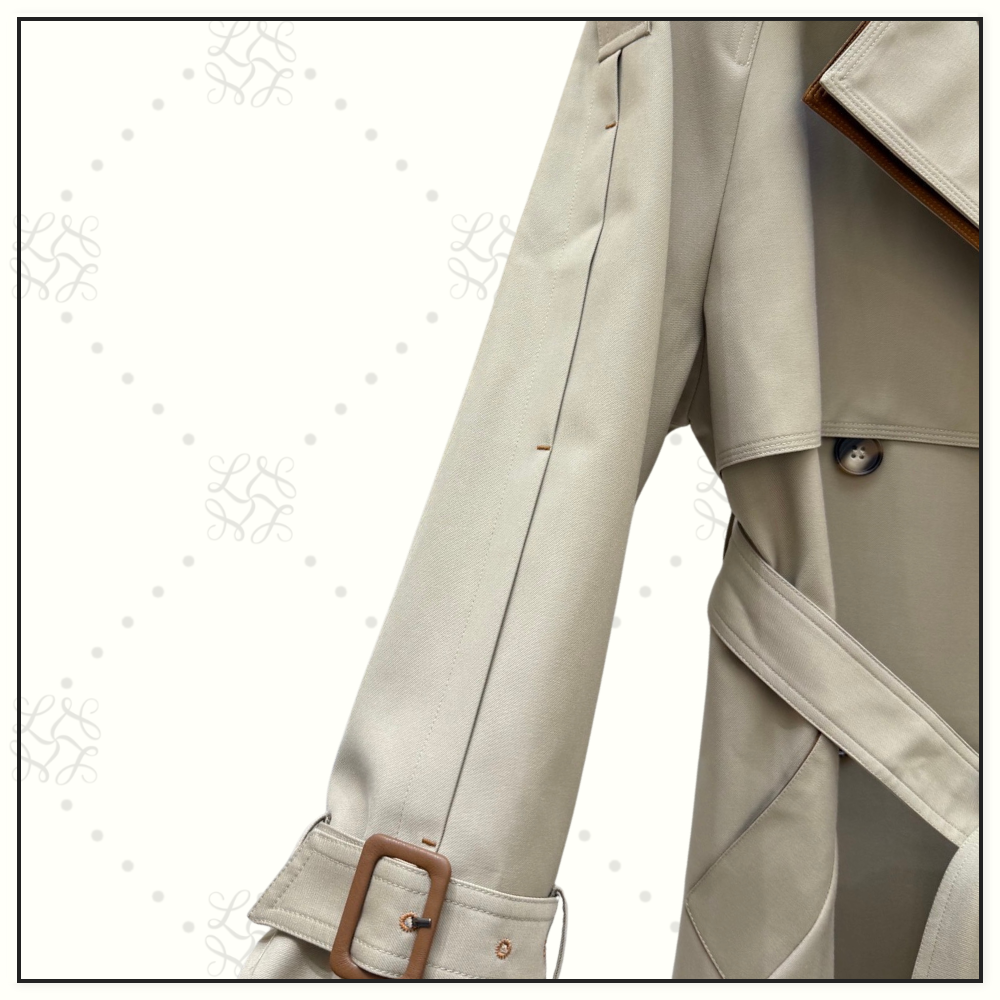 TRENCH COAT