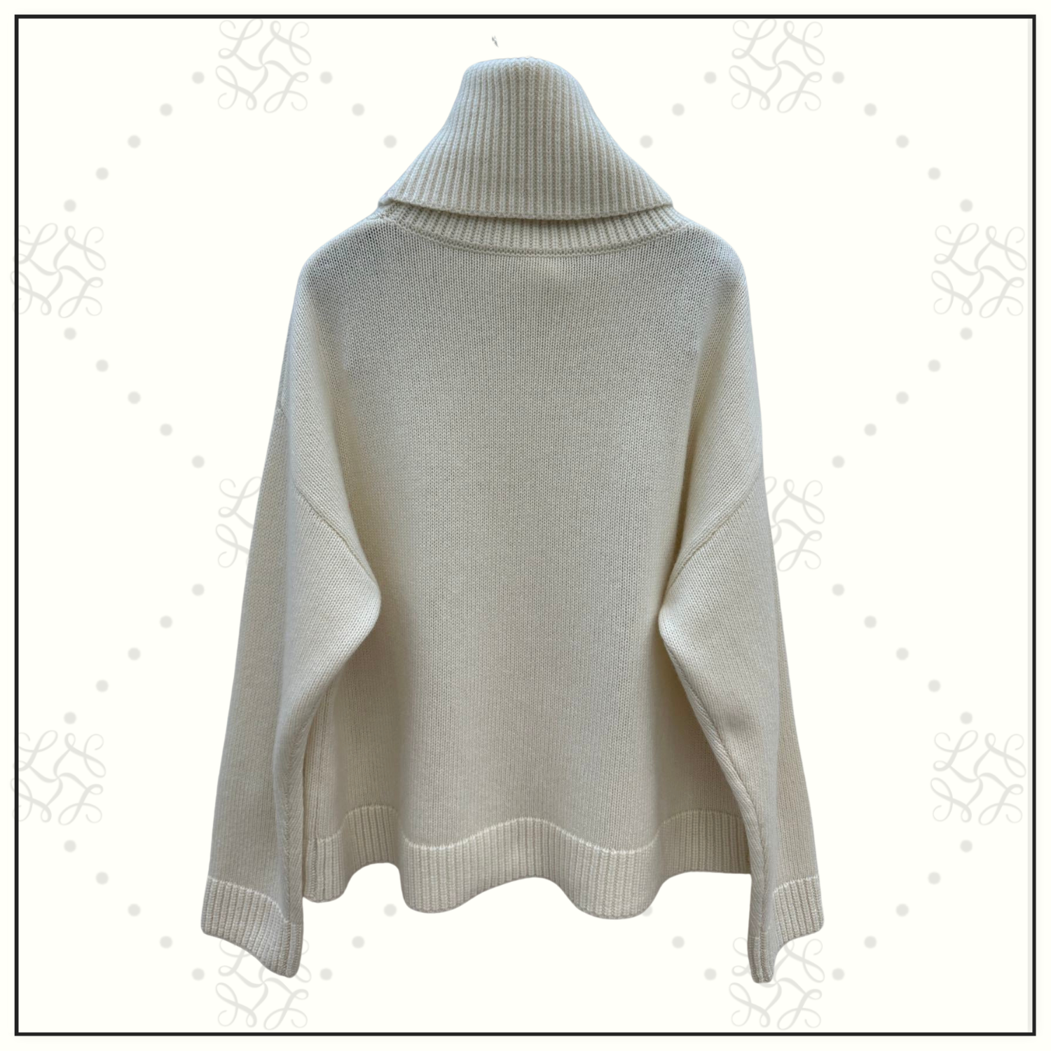 CASHMERE H LIFT SWEATER