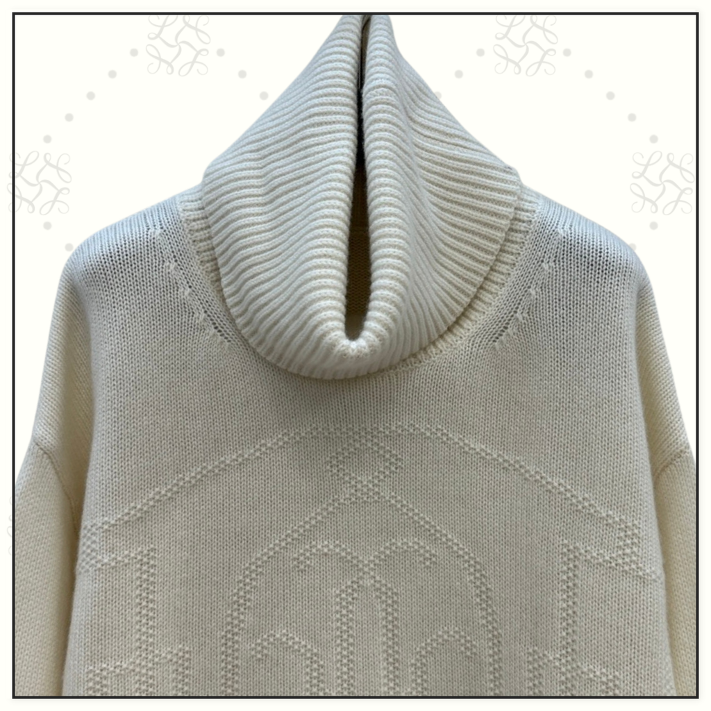 CASHMERE H LIFT SWEATER