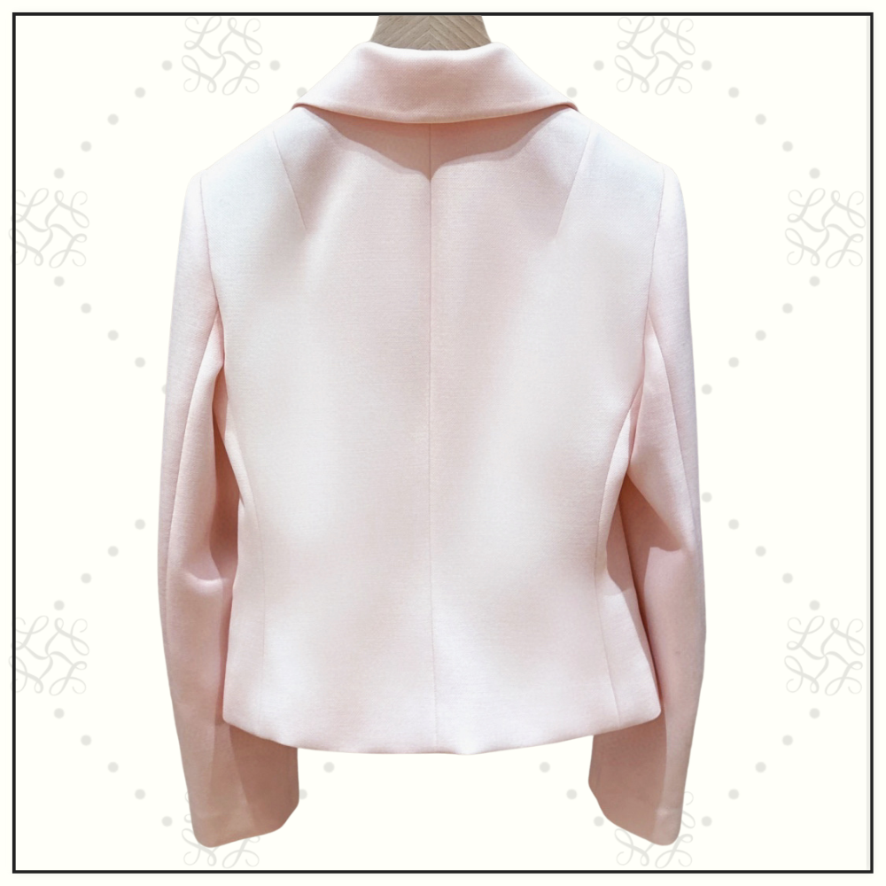 TAILORED BLAZER & PENCIL SKIRT