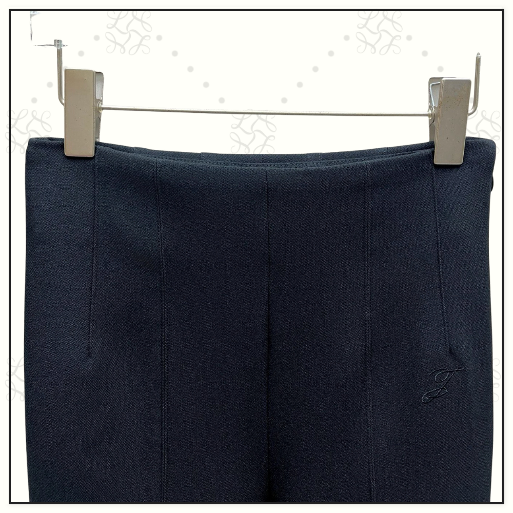 LA PANTALON CAPRI