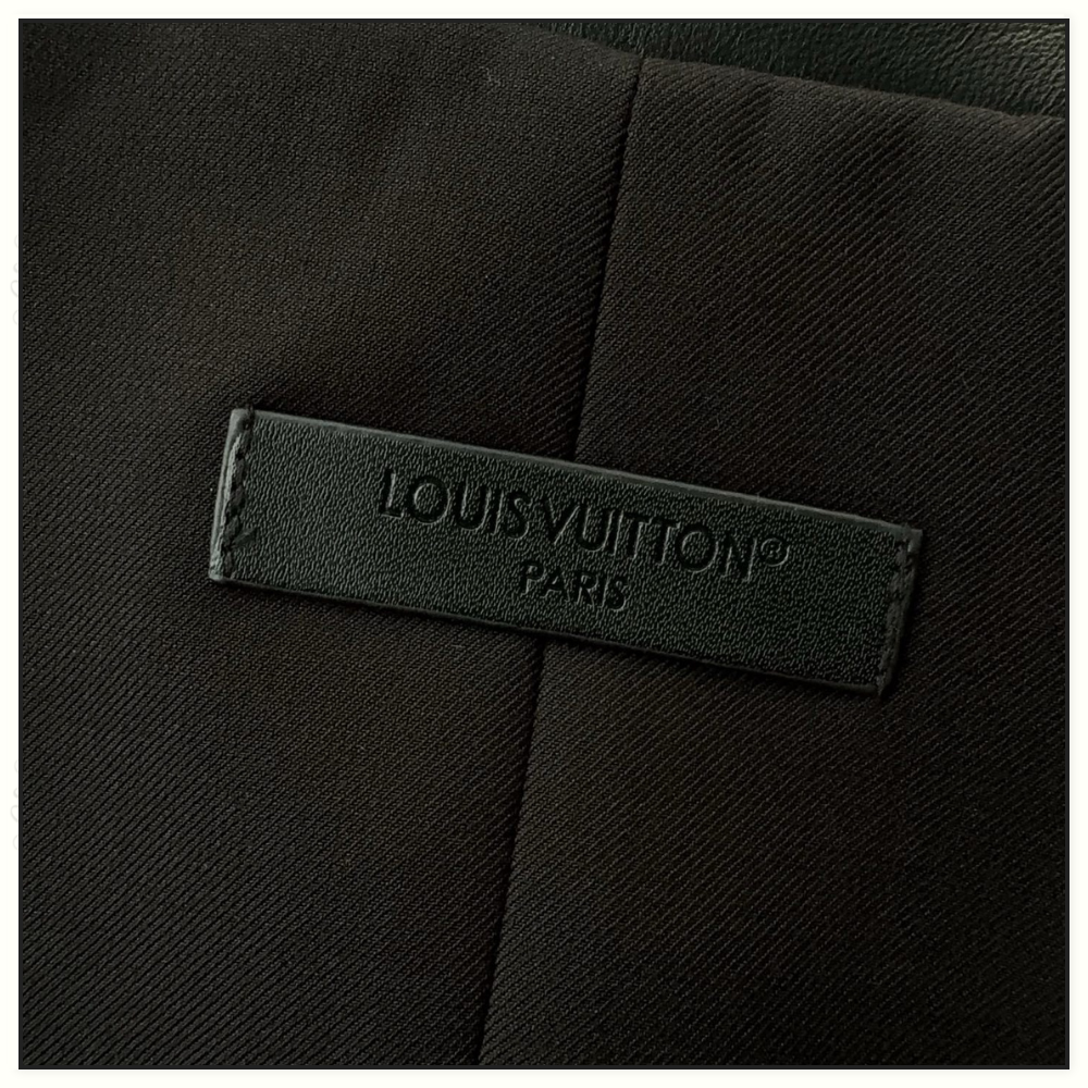 LEATHER ACCENT FITTED JACKET