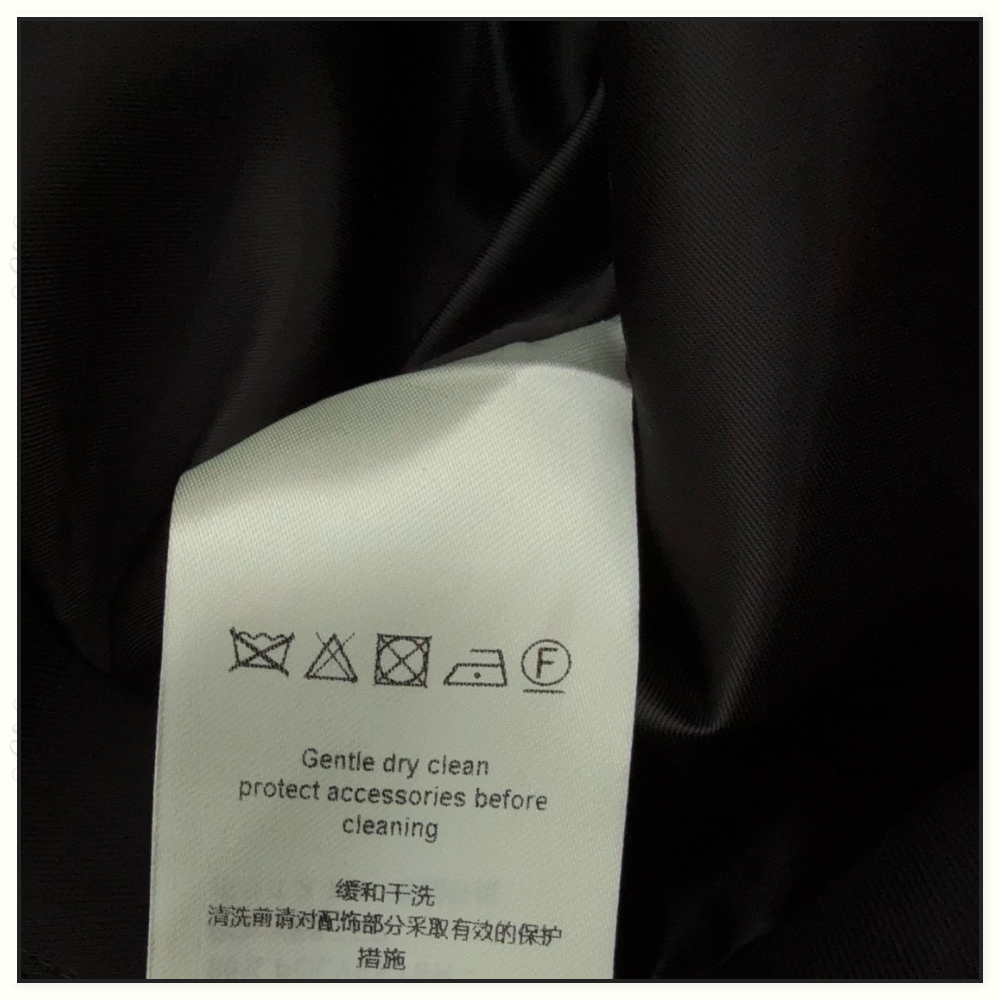 LEATHER ACCENT FITTED JACKET