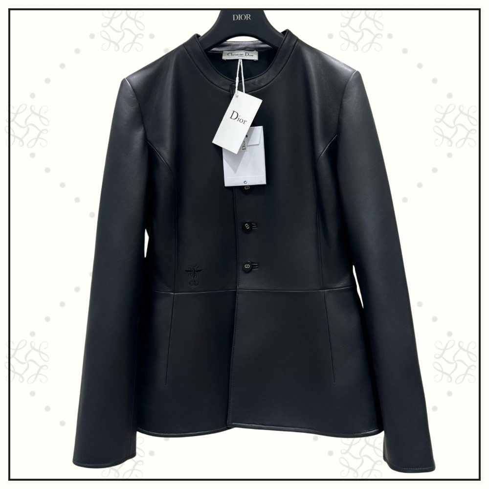 LEATHER COLLARLESS JACKET