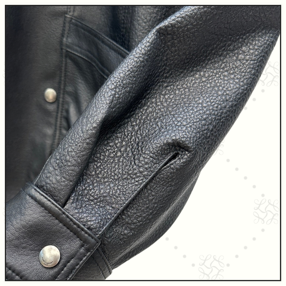 LEATHER BOMBER JACKET