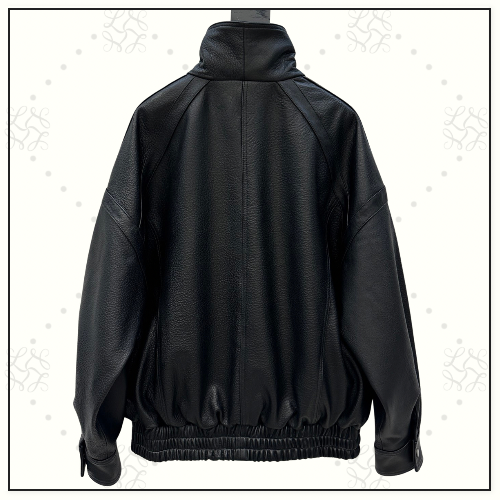LEATHER BOMBER JACKET
