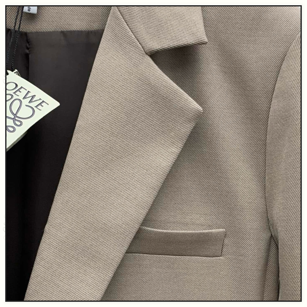 TAILORED WOOL JACKET & GATHERED WIDE LEG PANTS