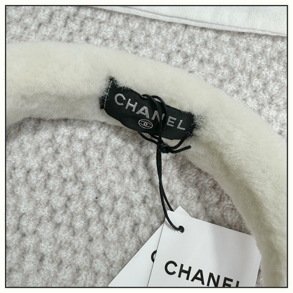 WOOL EARMUFFS