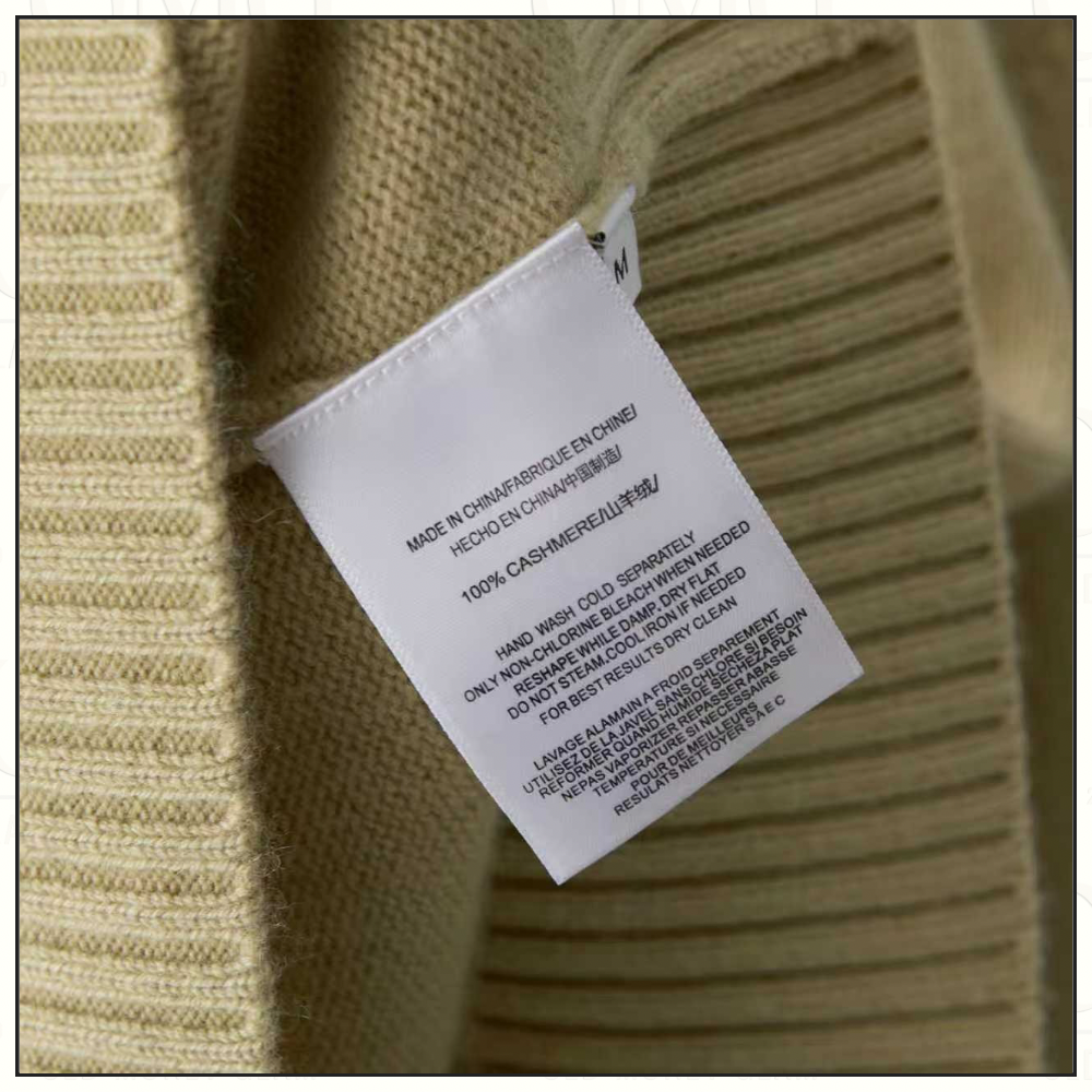 PARKSVILLE CASHMERE TURTLENECK