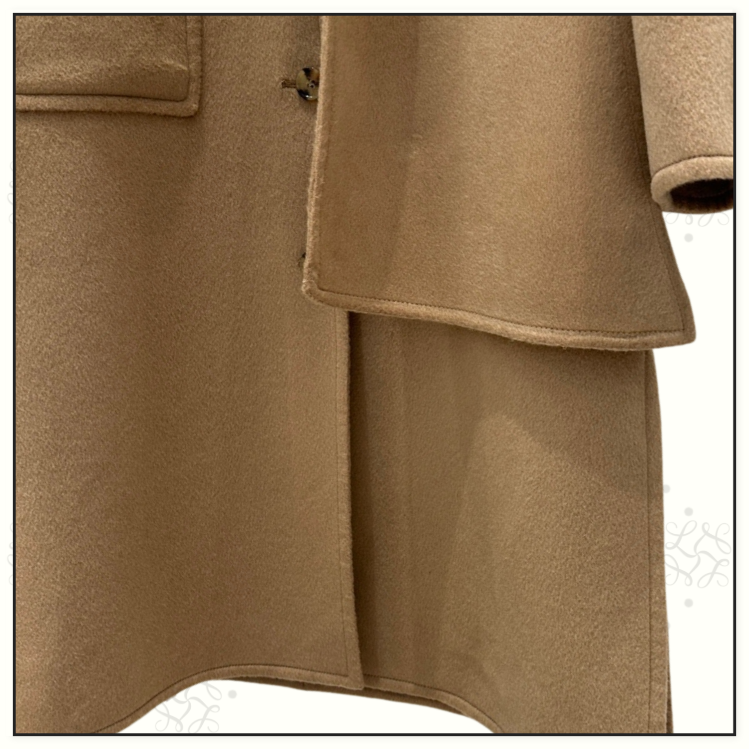 WOOL COAT WITH REMOVABLE SCARF