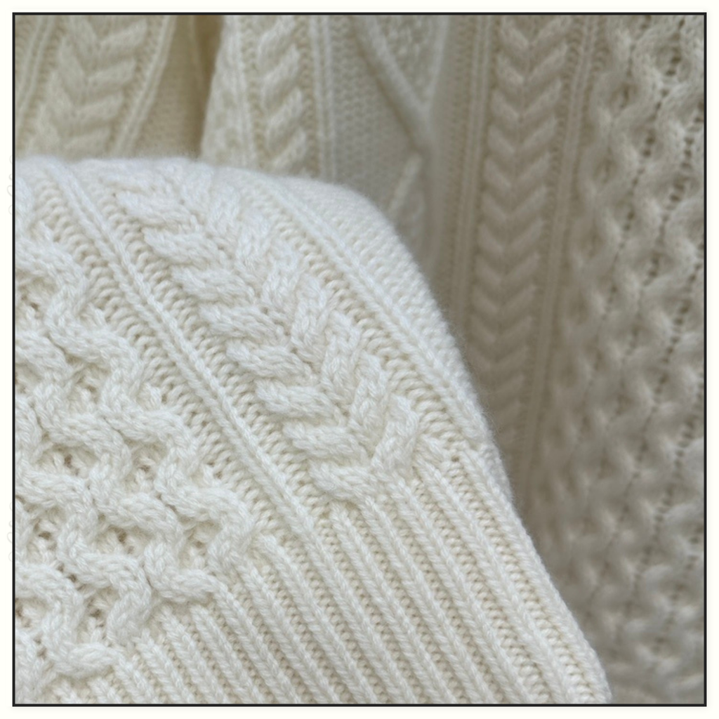BABY CASHMERE CABLE KNIT SWEATER