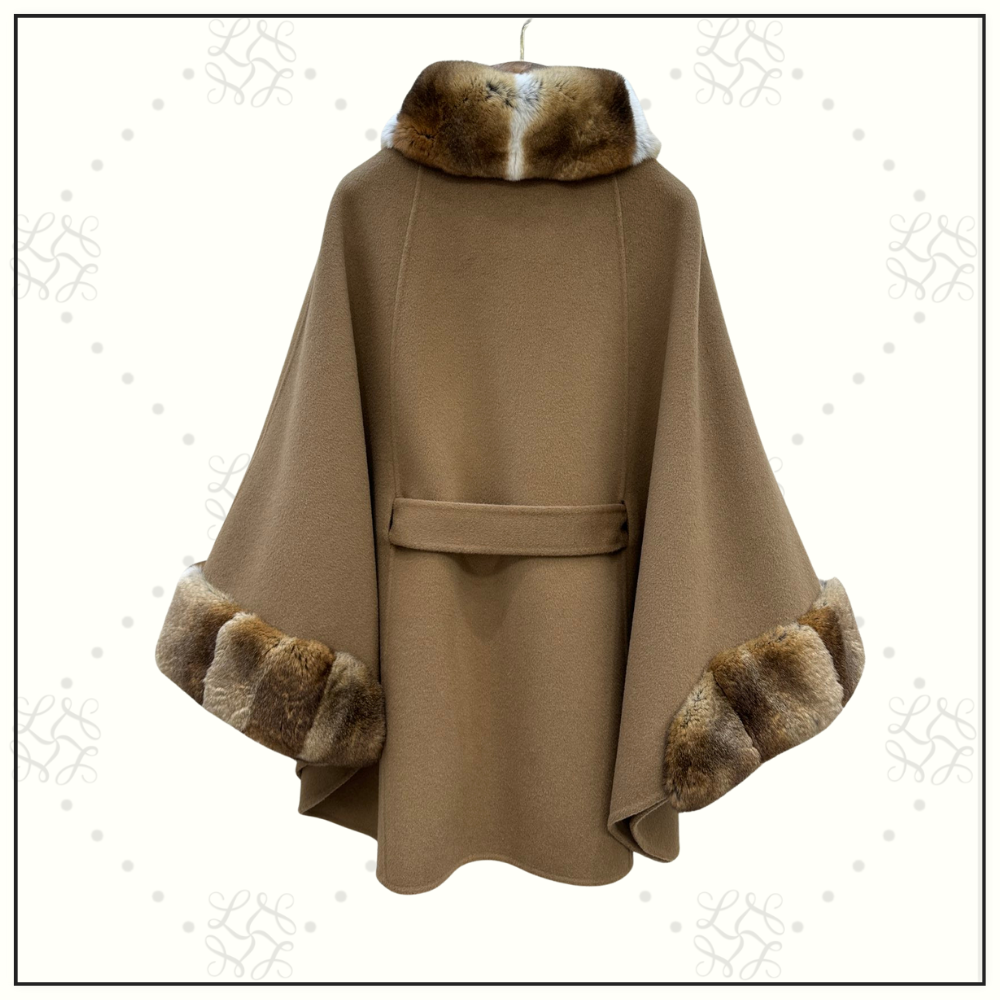 CHINCHILLA COLLAR SALZBURG CAPE