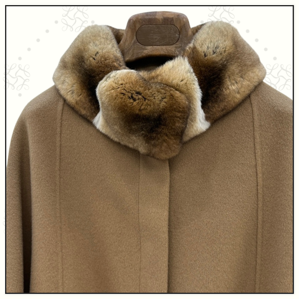 CHINCHILLA COLLAR SALZBURG CAPE