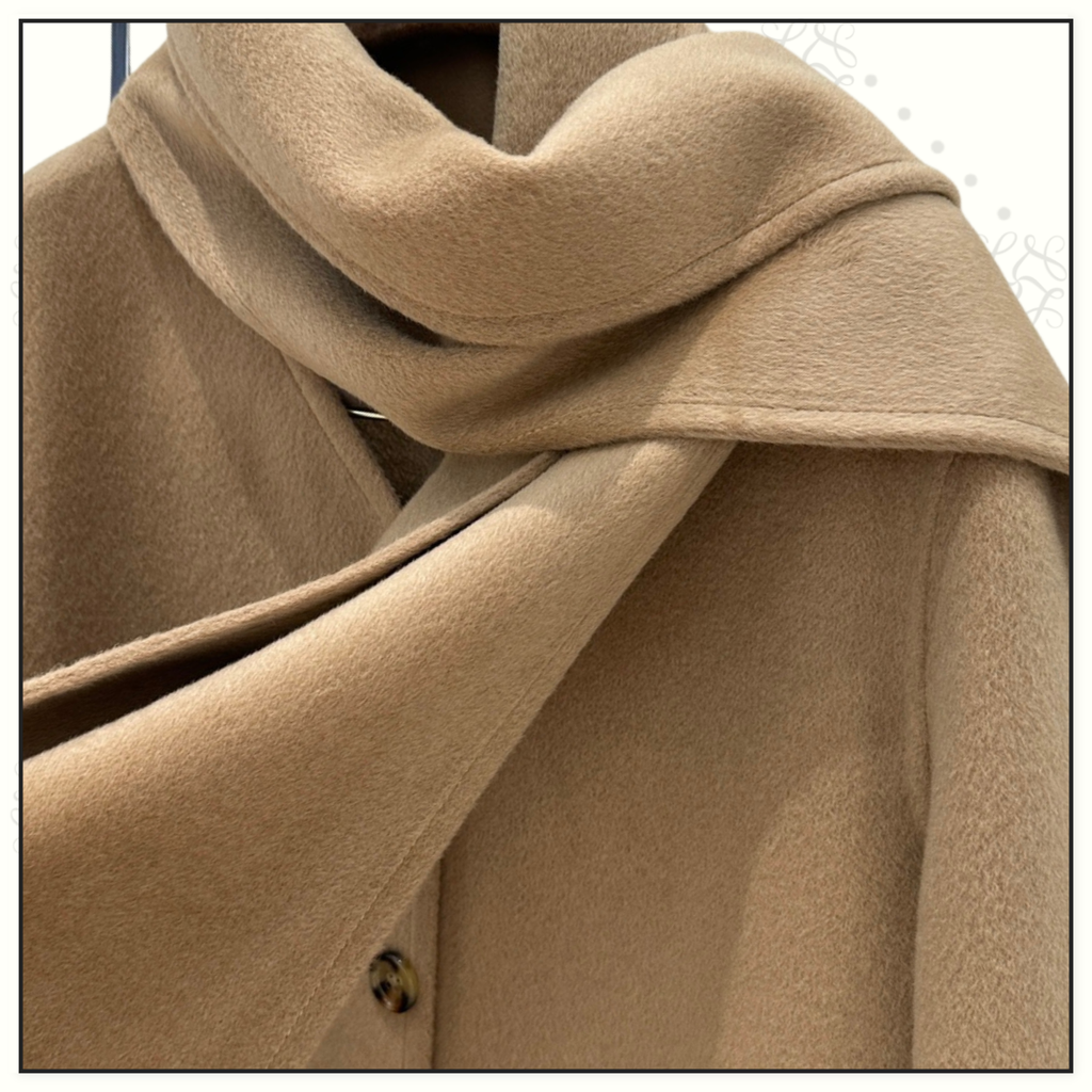 WOOL COAT WITH REMOVABLE SCARF