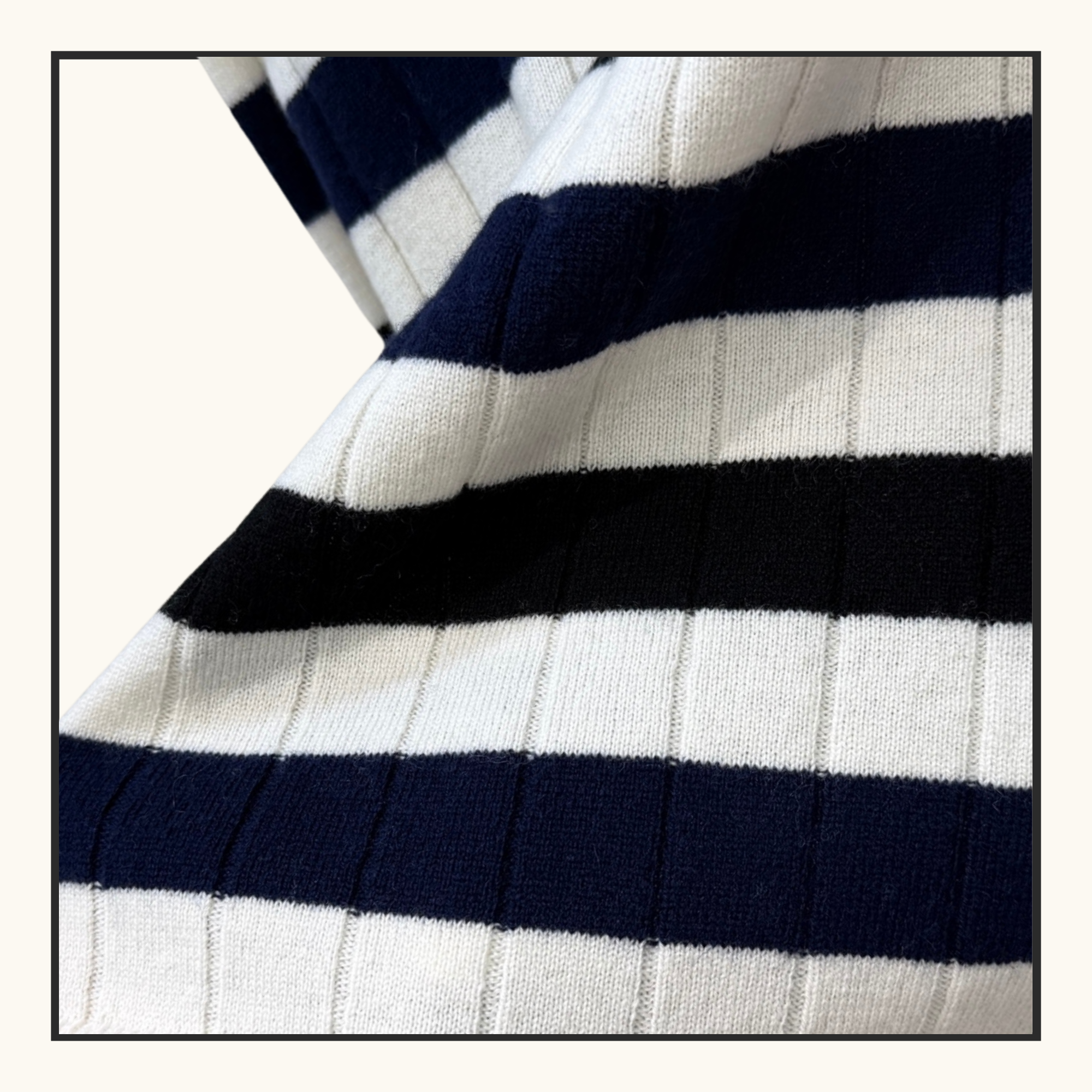 CASHMERE STRIPE TOP