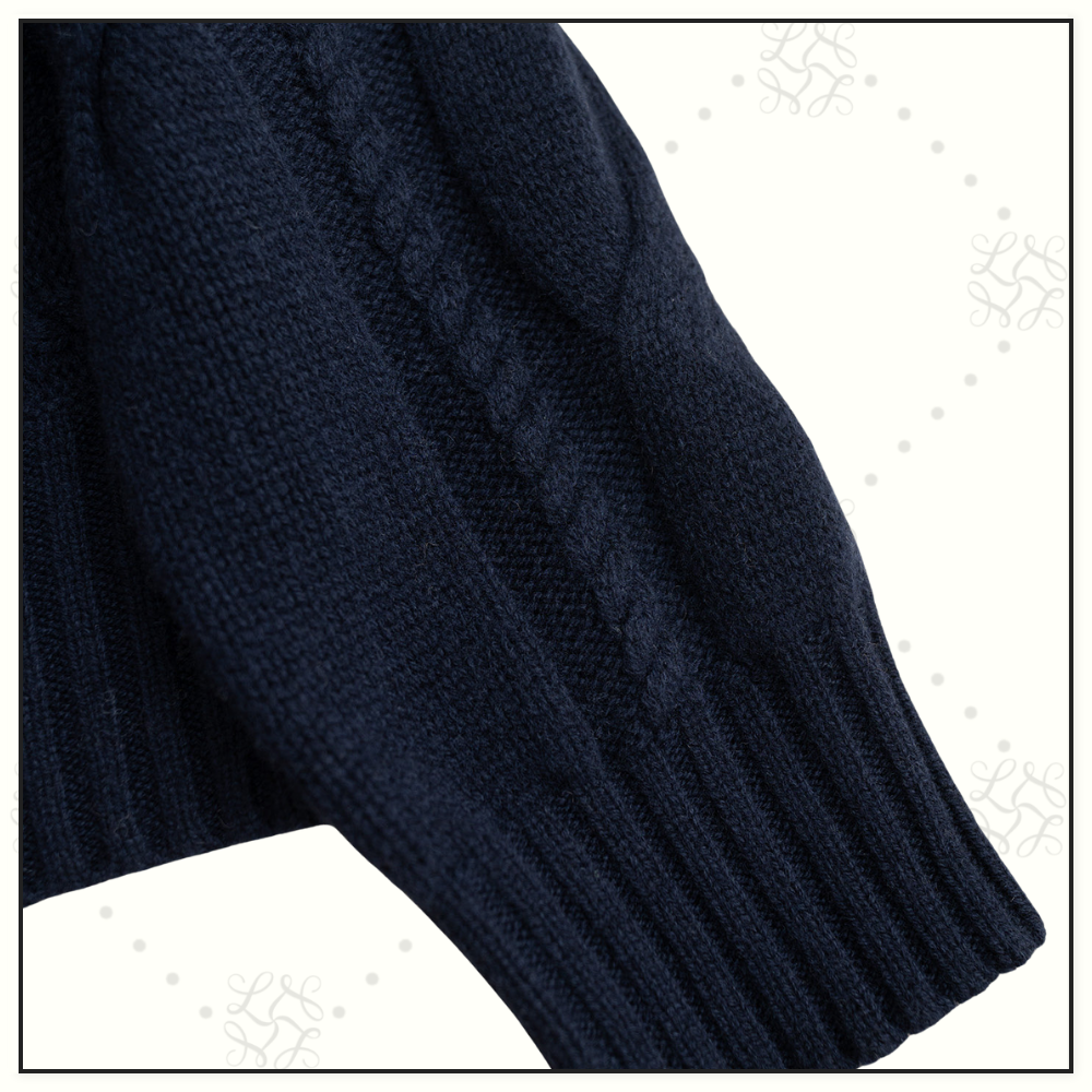 WOOL CASHMERE CABLE KNIT SWEATER
