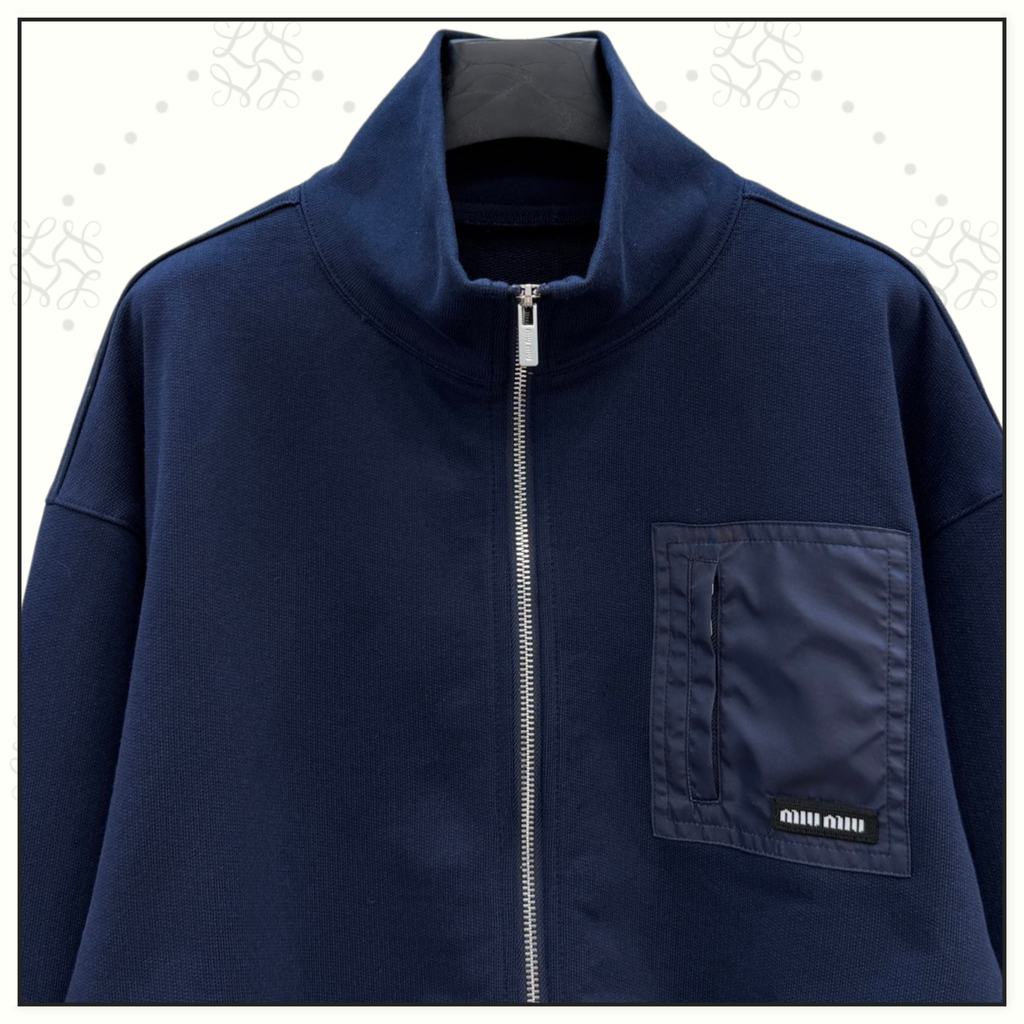 FLEECE JACKET & SHORTS