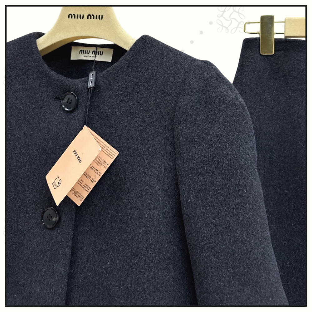 SHORT JACKET & SKIRT