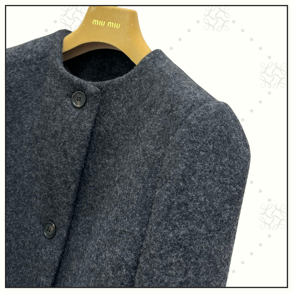 WOOL COAT