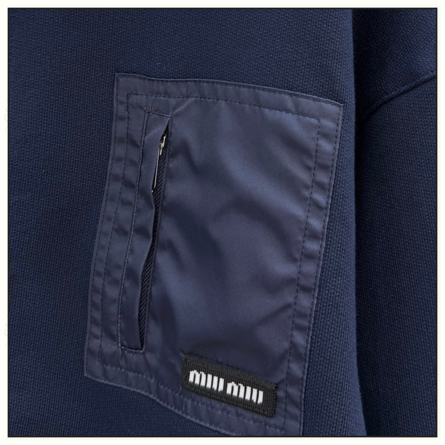 FLEECE JACKET & SHORTS