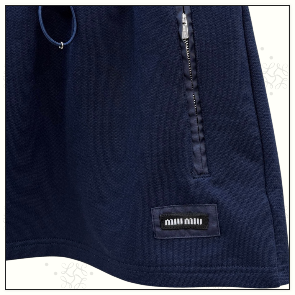 FLEECE JACKET & SHORTS