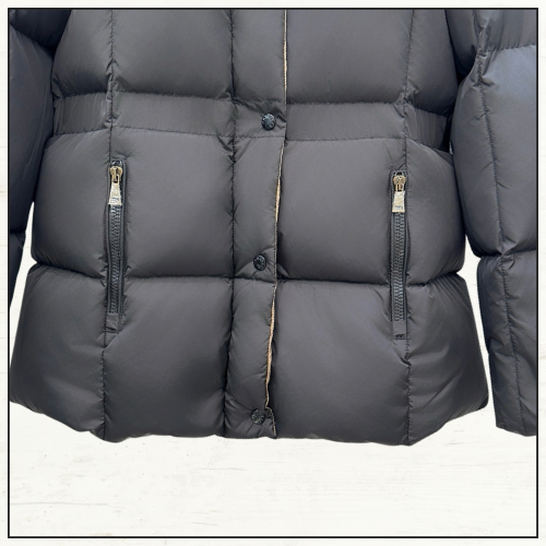 AGNEUX HOODED SHORT DOWN JACKET