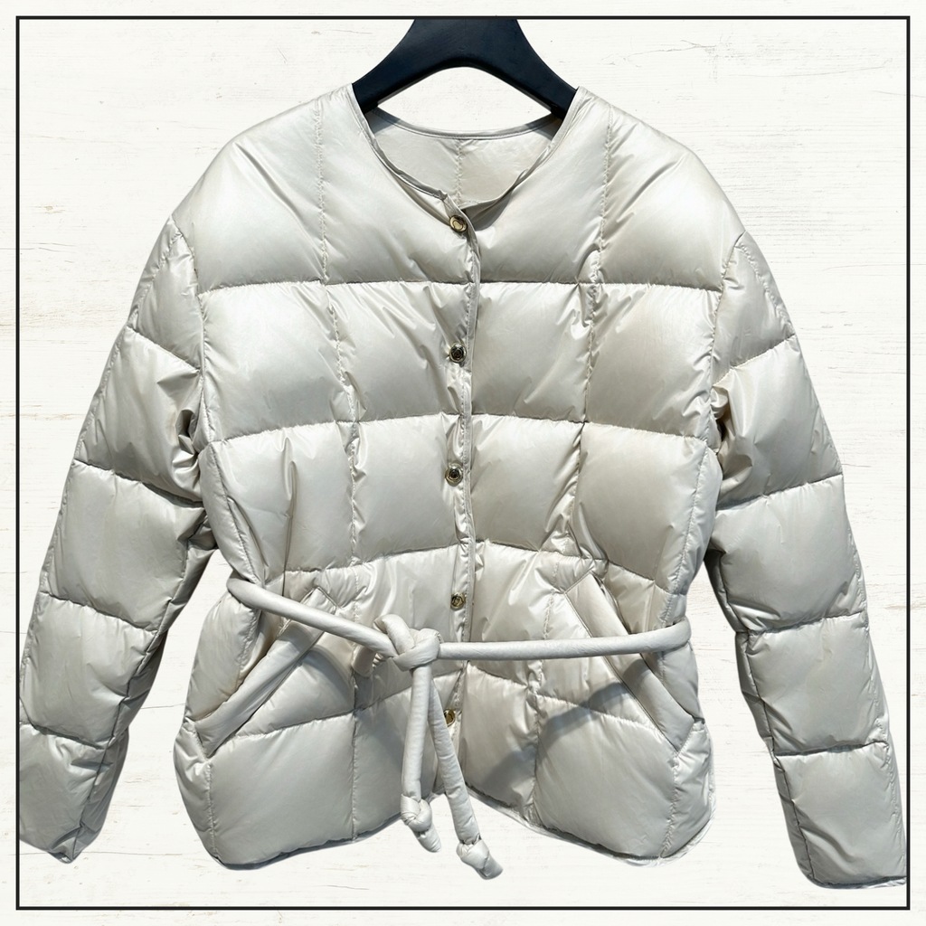 CARAMAGNE BELTED SHORT DOWN JACKET