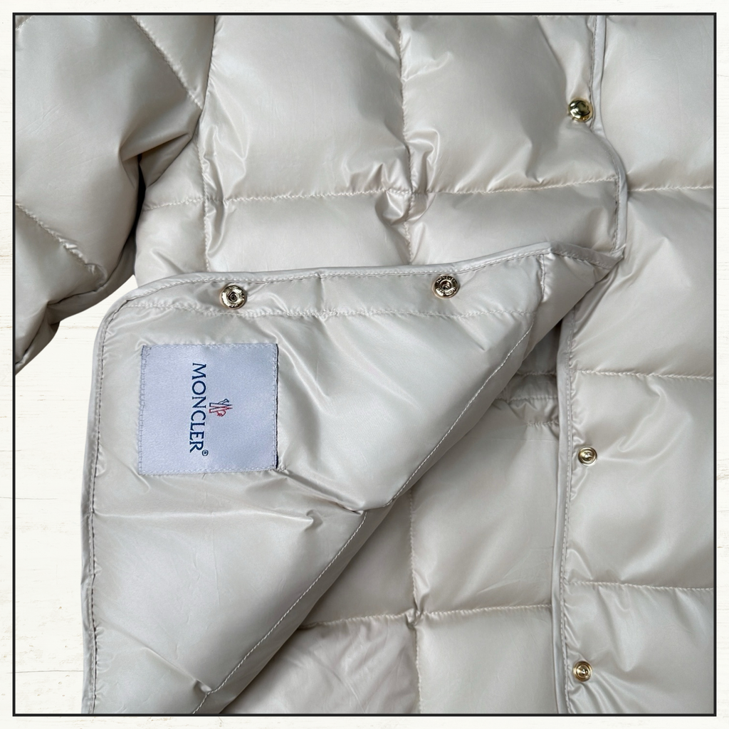 CARAMAGNE BELTED SHORT DOWN JACKET