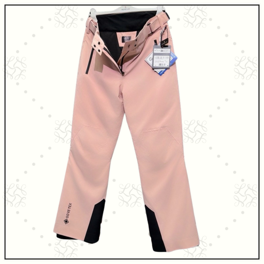 SKI JACKET & TROUSERS