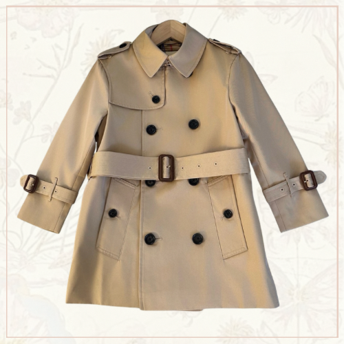 BURBERRY TRENCH COAT
