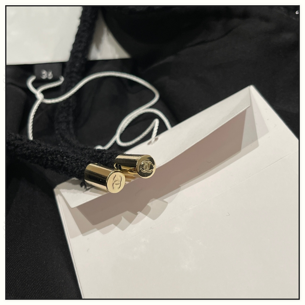 TWEED HOODED DOWN JACKET