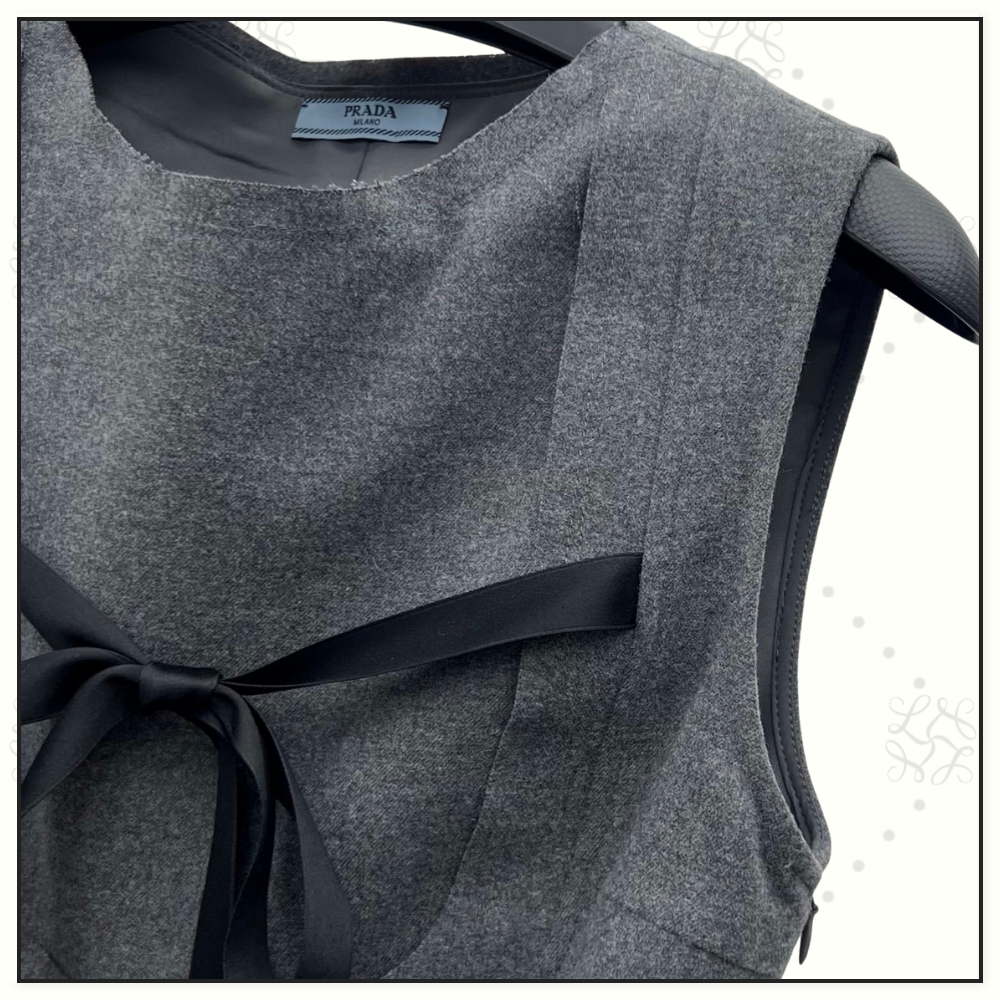 BOW TIE WOOL MINI DRESS