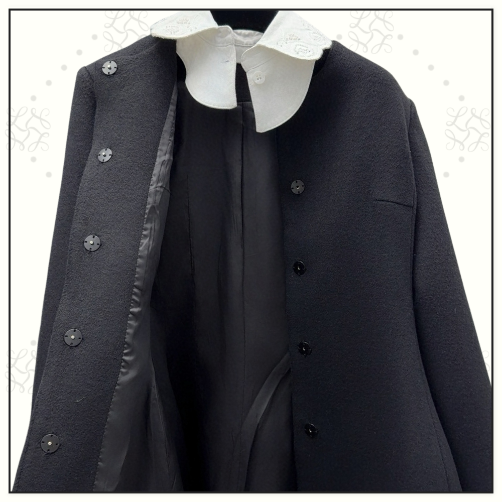 EMBROIDERED COLLAR WOOL DRESS