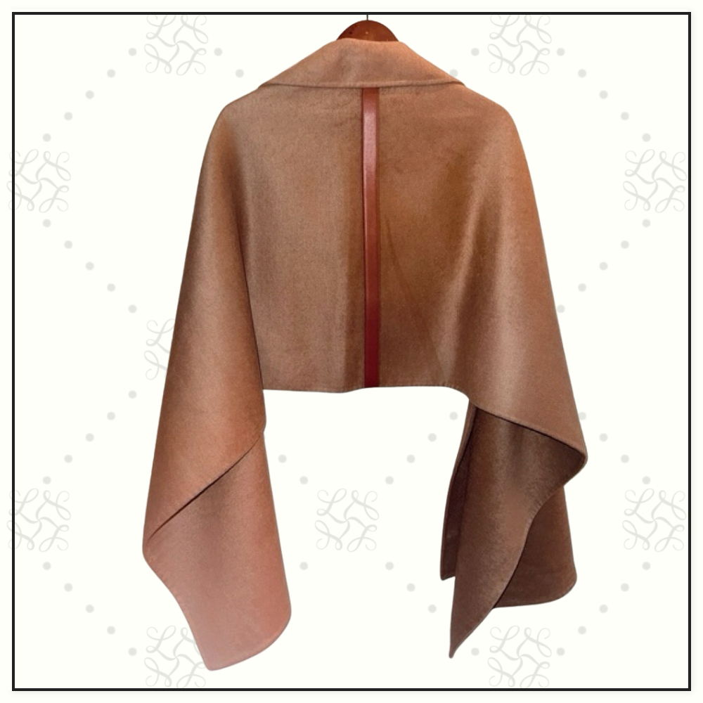 CASHMERE CAPE TROMPE L’OEIL STOLE