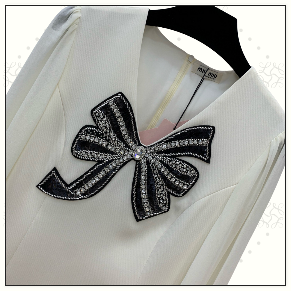 BOW KNOT SEQUINED APPLIQUÉ PATCH DRESS