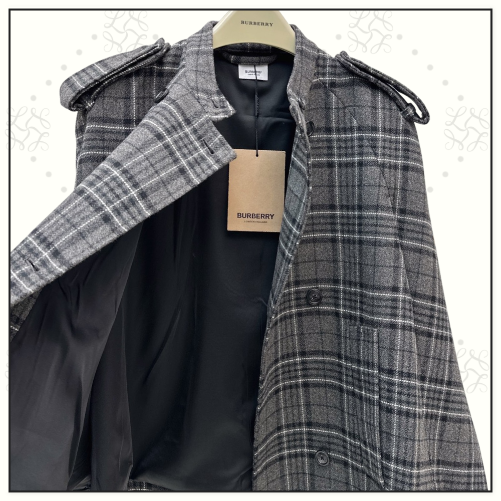 PLAID CAPE COAT