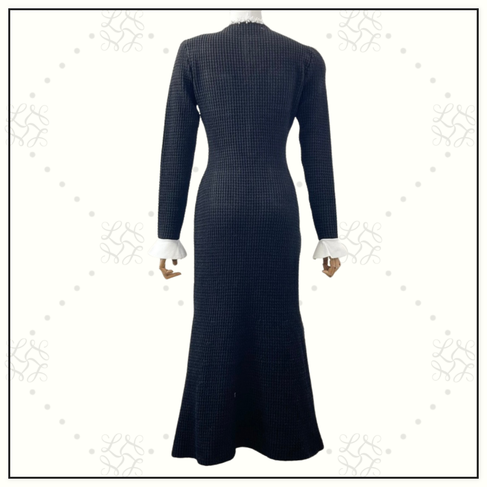 KNIT CONTRAST TRIM MIDI DRESS