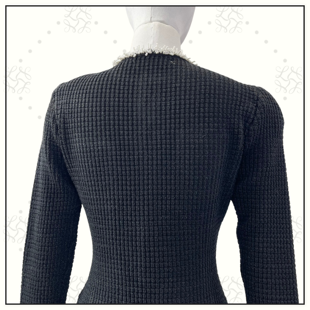 KNIT CONTRAST TRIM MIDI DRESS