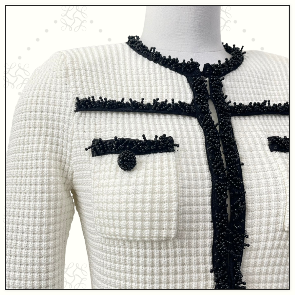 KNIT CONTRAST TRIM MIDI DRESS