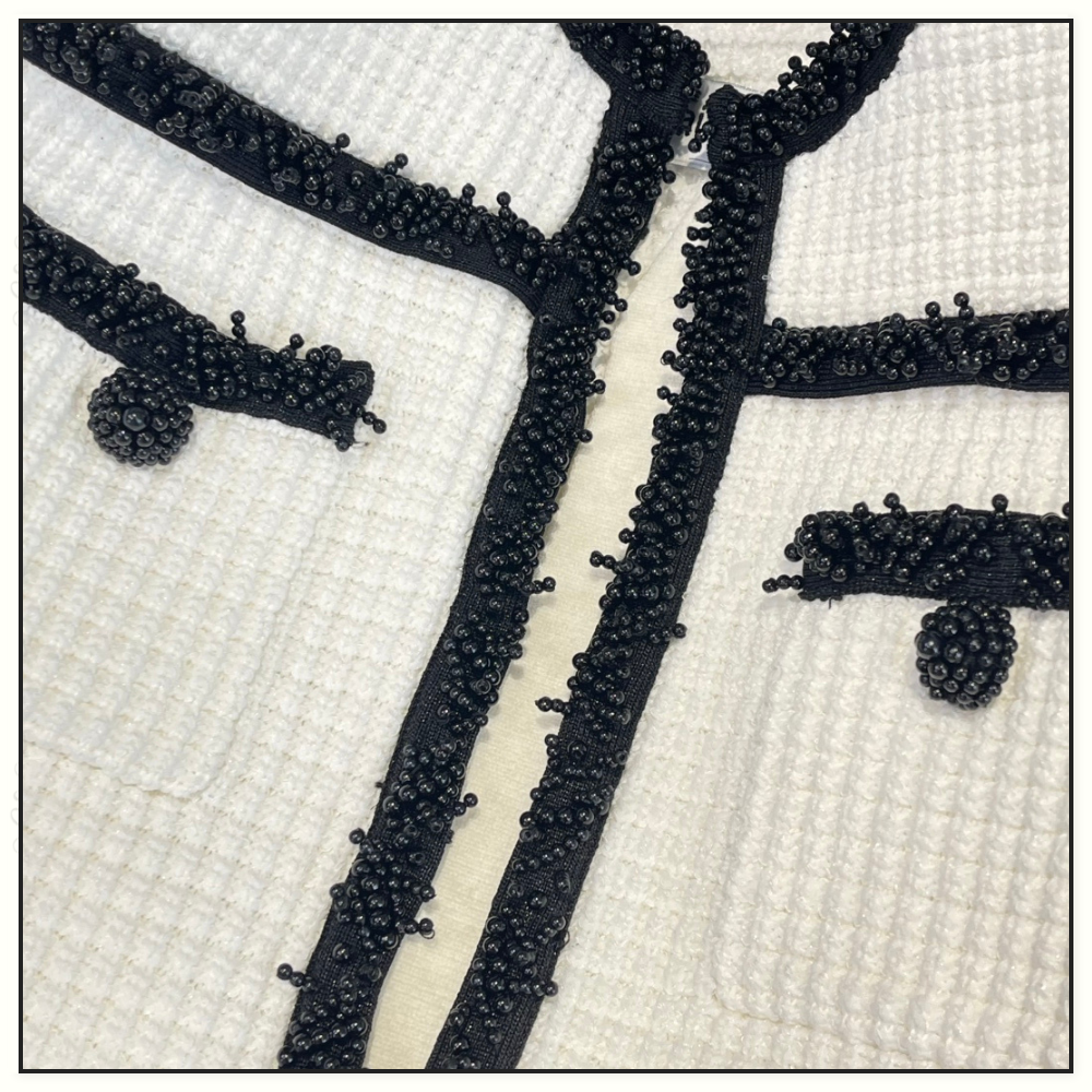 KNIT CONTRAST TRIM MIDI DRESS