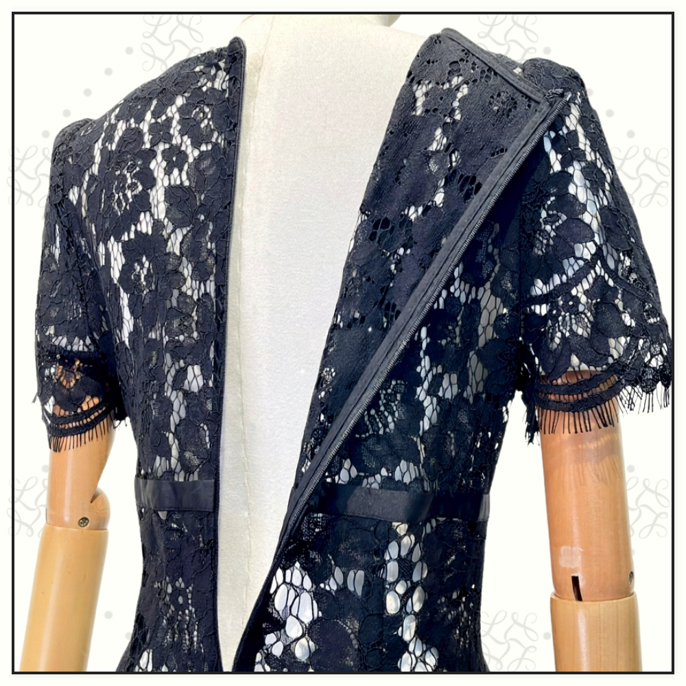 FLORAL LACE MIDI DRESS