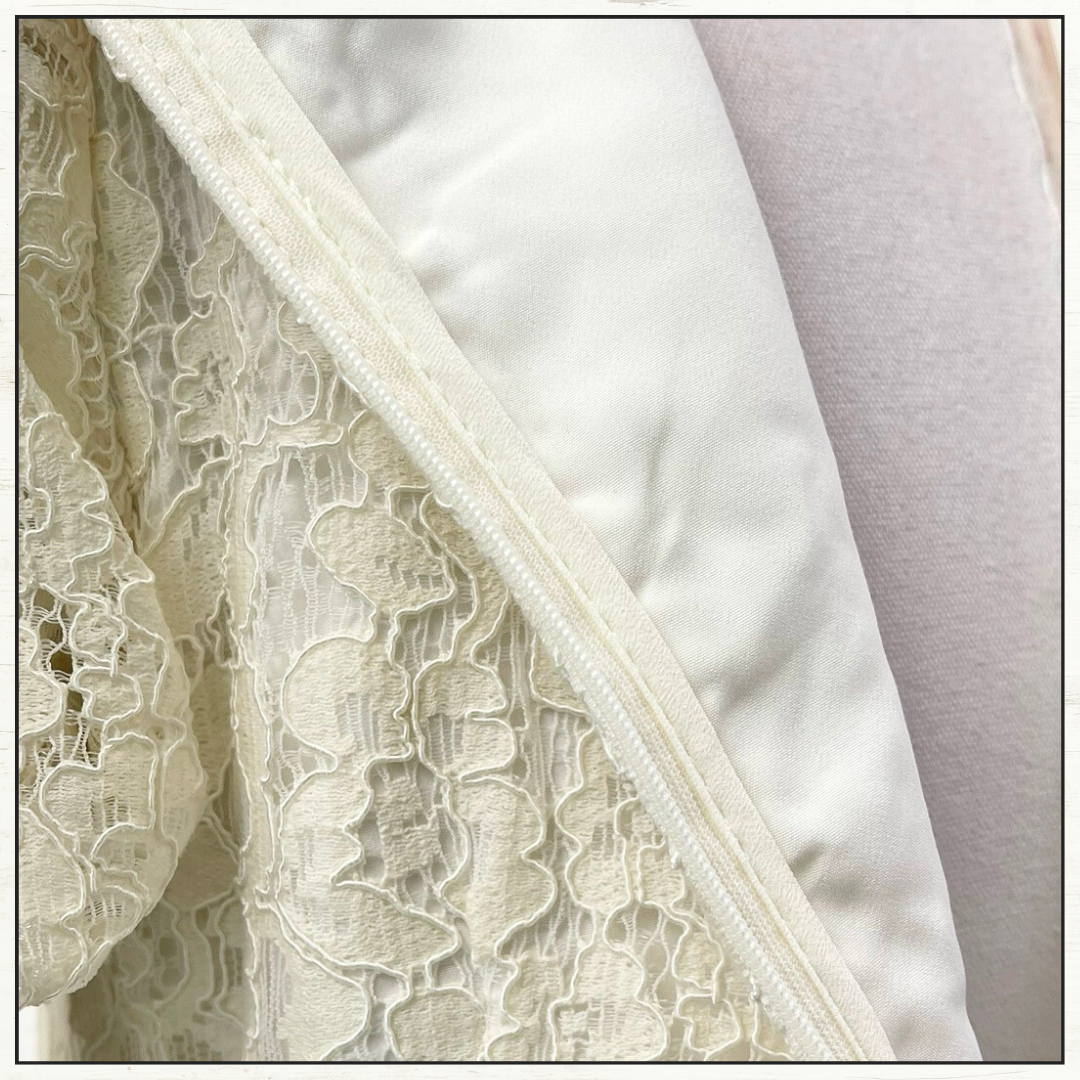 LACE TRIM MIDI DRESS