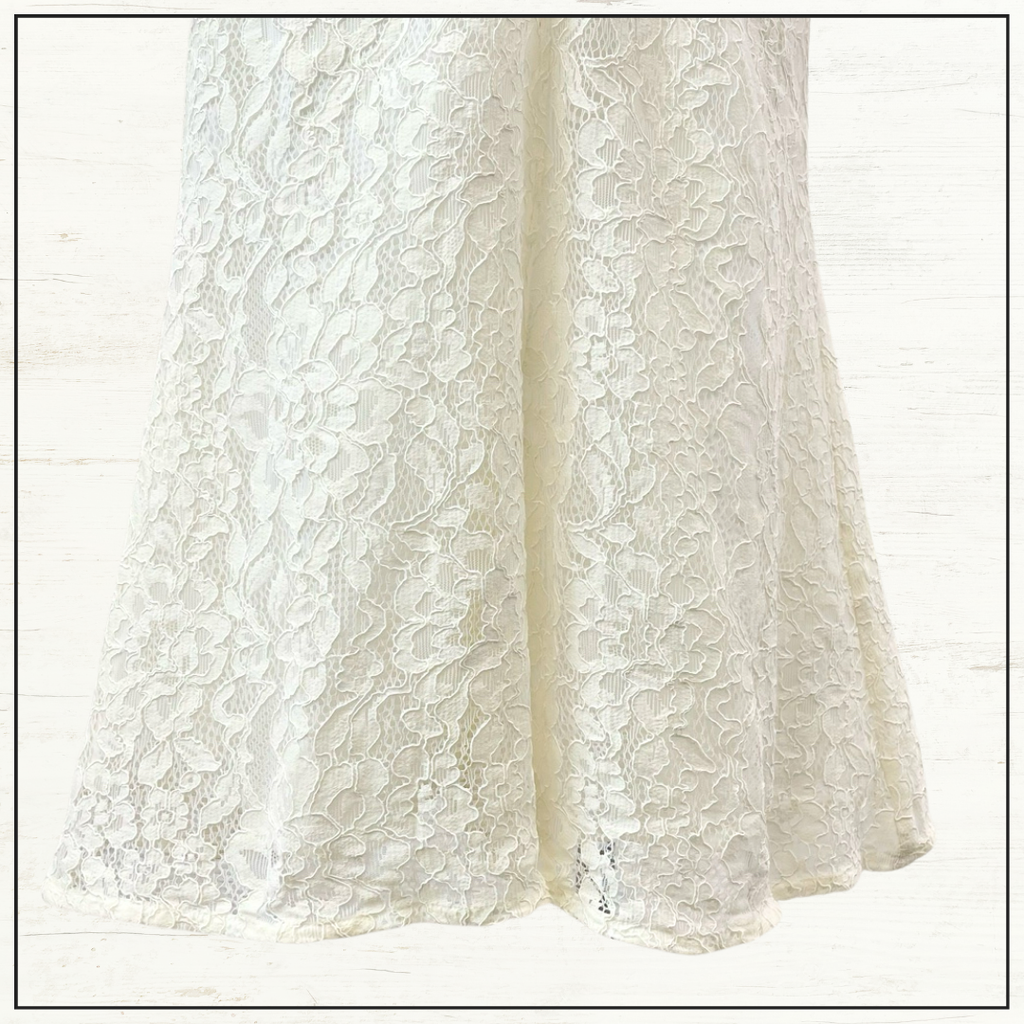 LACE TRIM MIDI DRESS