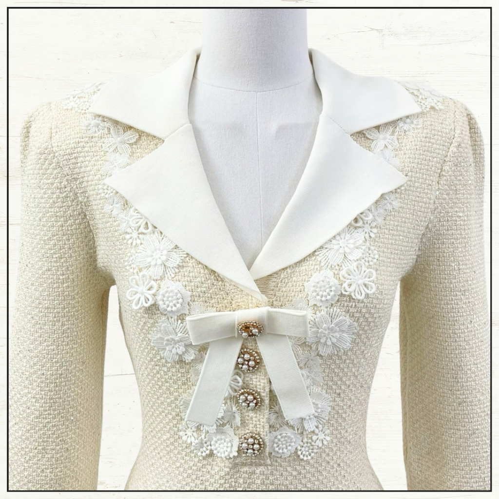 FLORAL APPLIQUÉD MINI DRESS